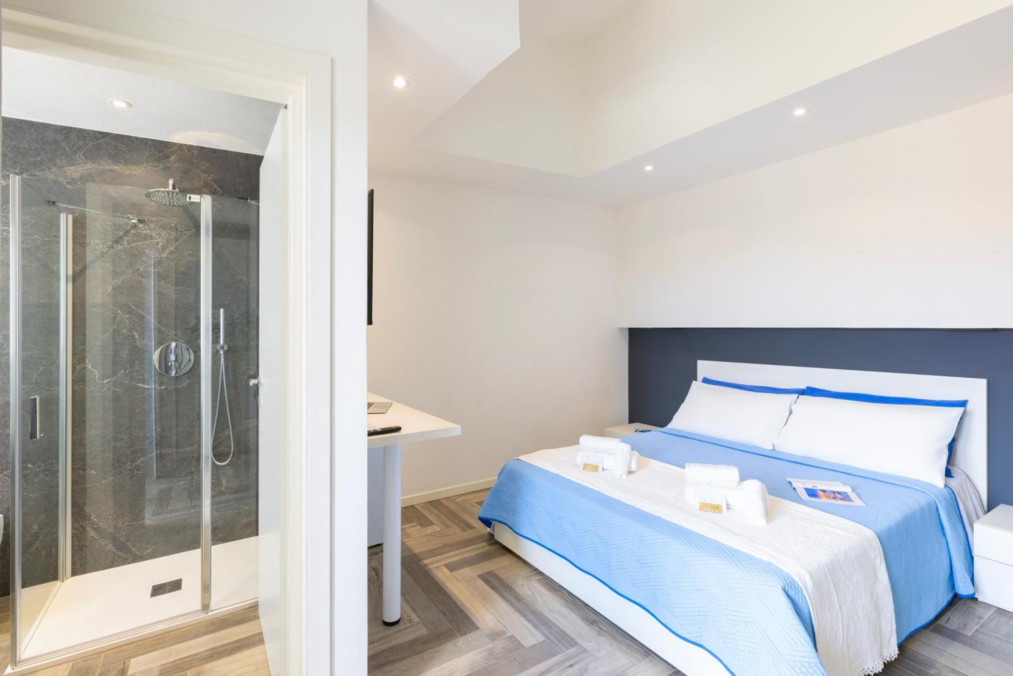 Hotel Stanza Idromassaggio 2 Quartu SantʼElena Esterno foto